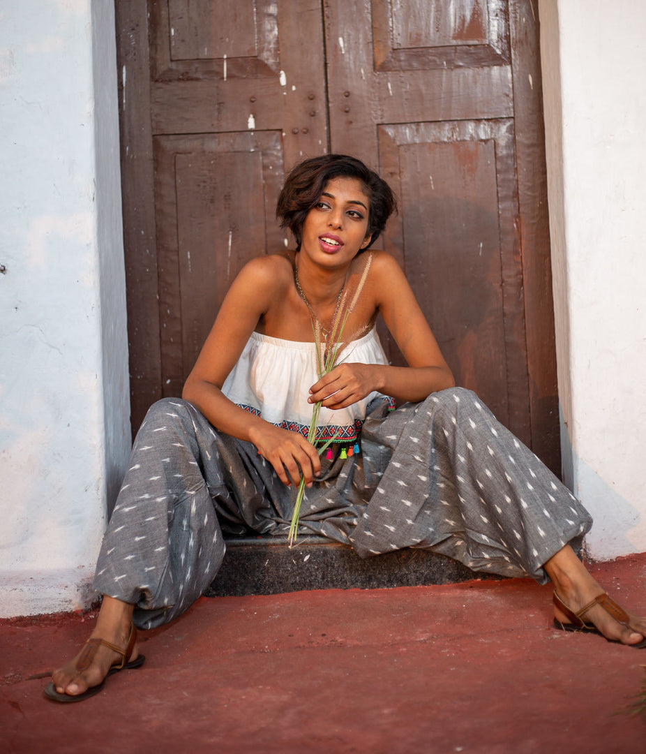 Ikat Grey-White Patterned Boho Pant