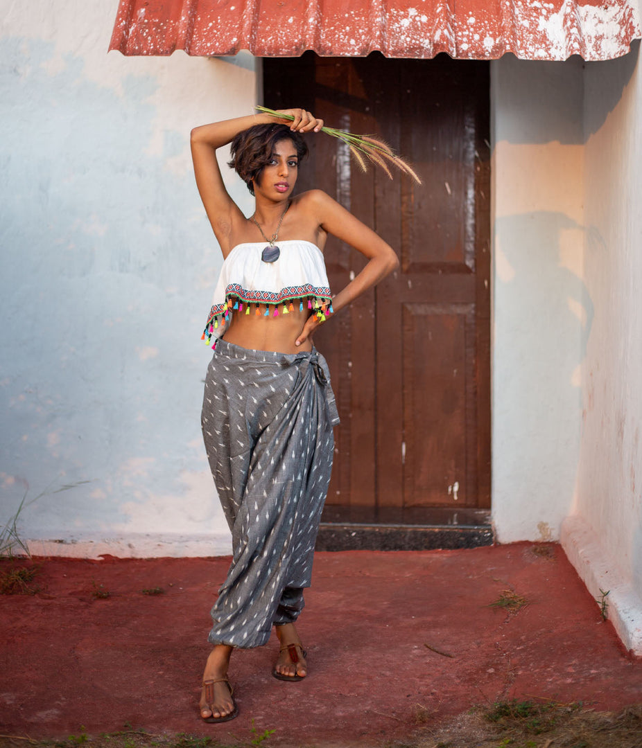 Ikat Grey-White Patterned Boho Pant