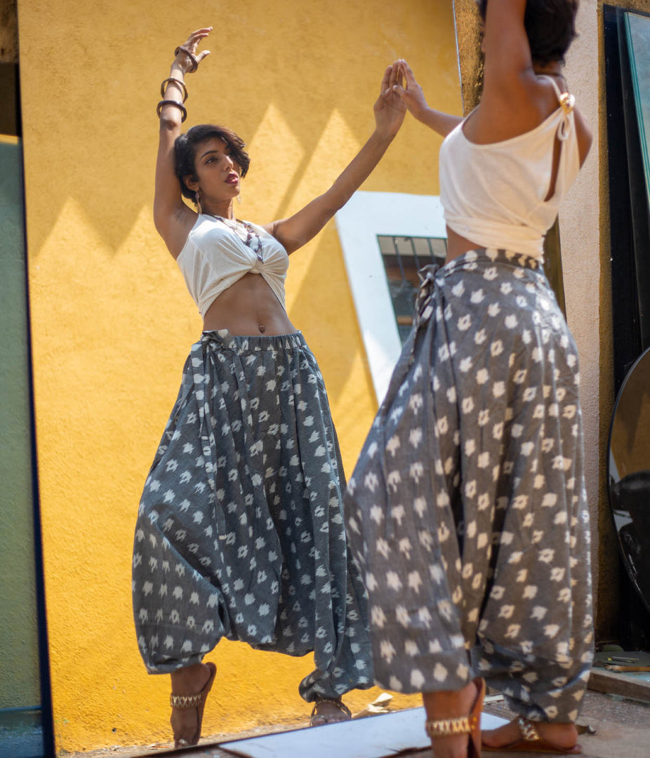 Ikat Grey-White Patterned Boho Pant
