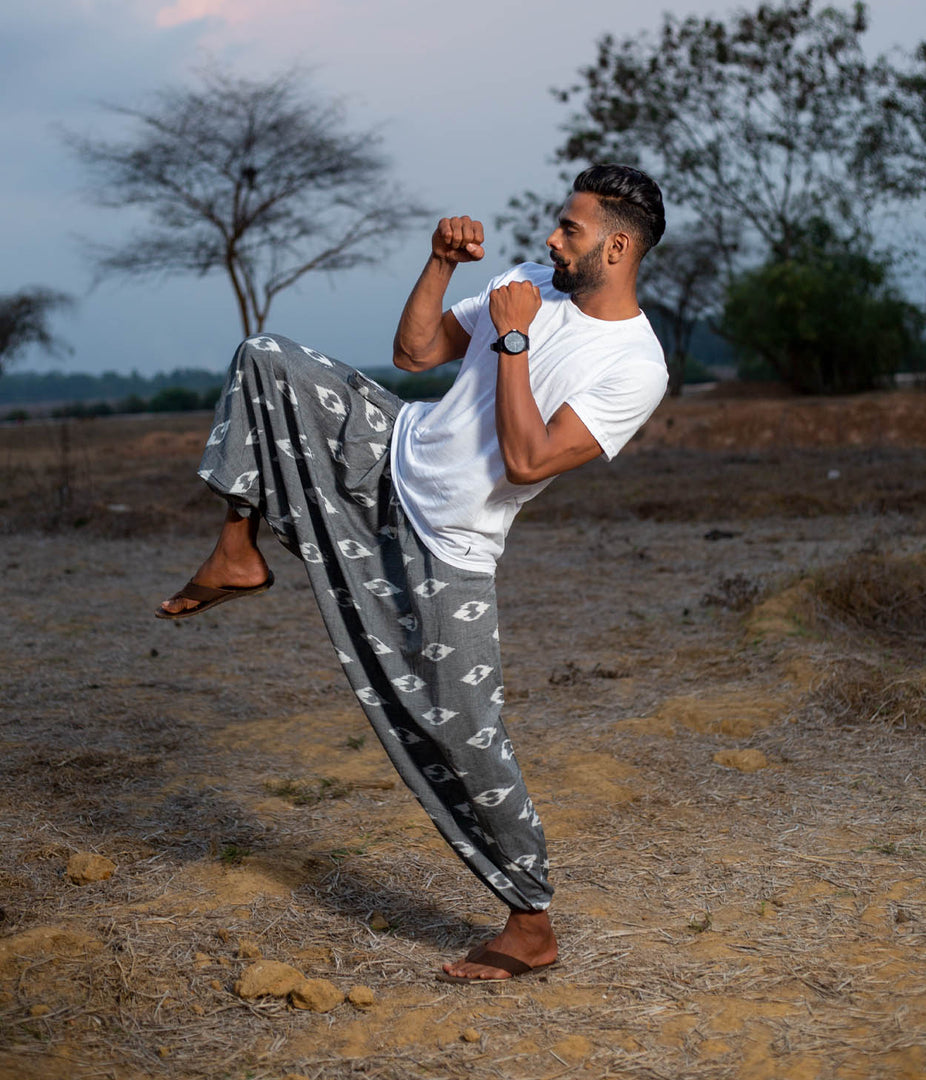 Ikat Grey-White Patterned Boho Pant