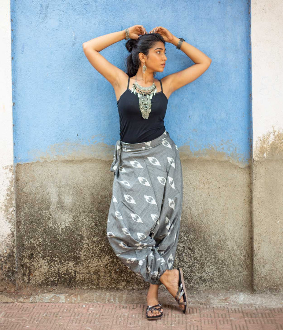 Ikat Grey-White Patterned Boho Pant