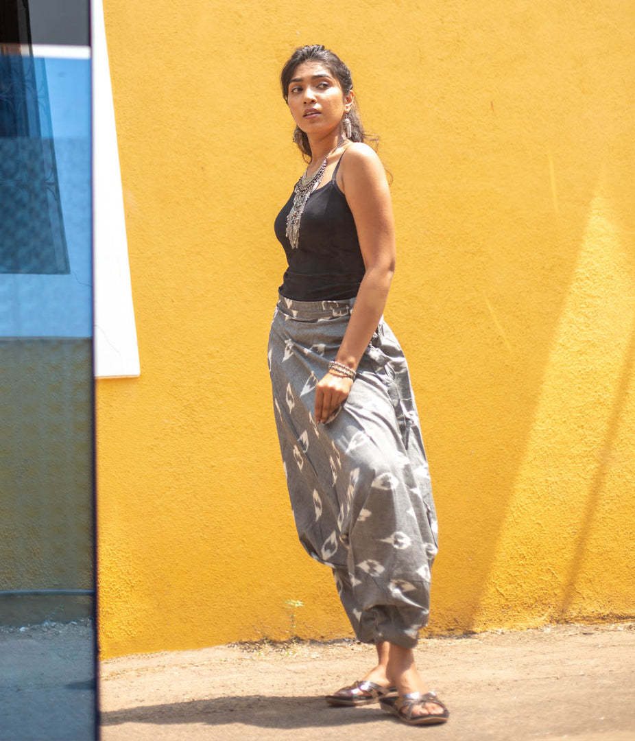 Ikat Grey-White Patterned Boho Pant
