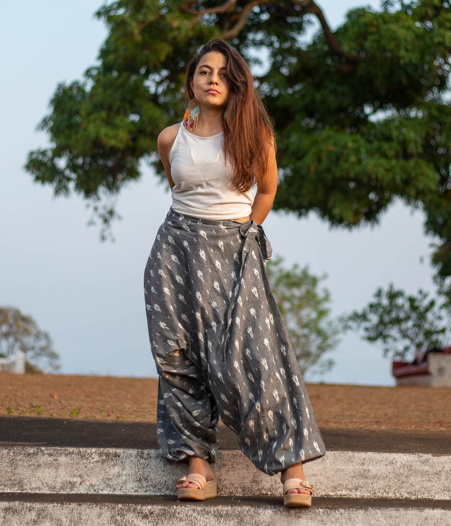 Ikat Grey-White Patterned Boho Pant