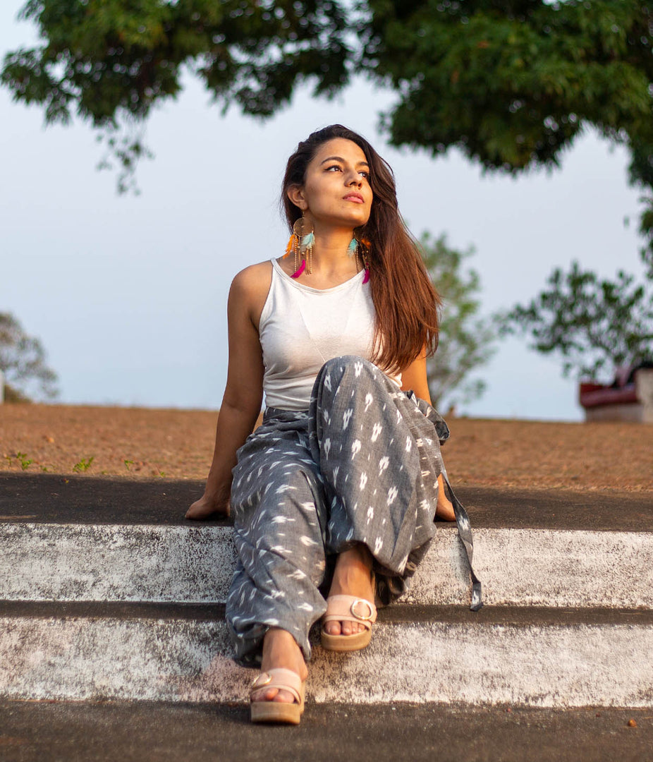 Ikat Grey-White Patterned Boho Pant