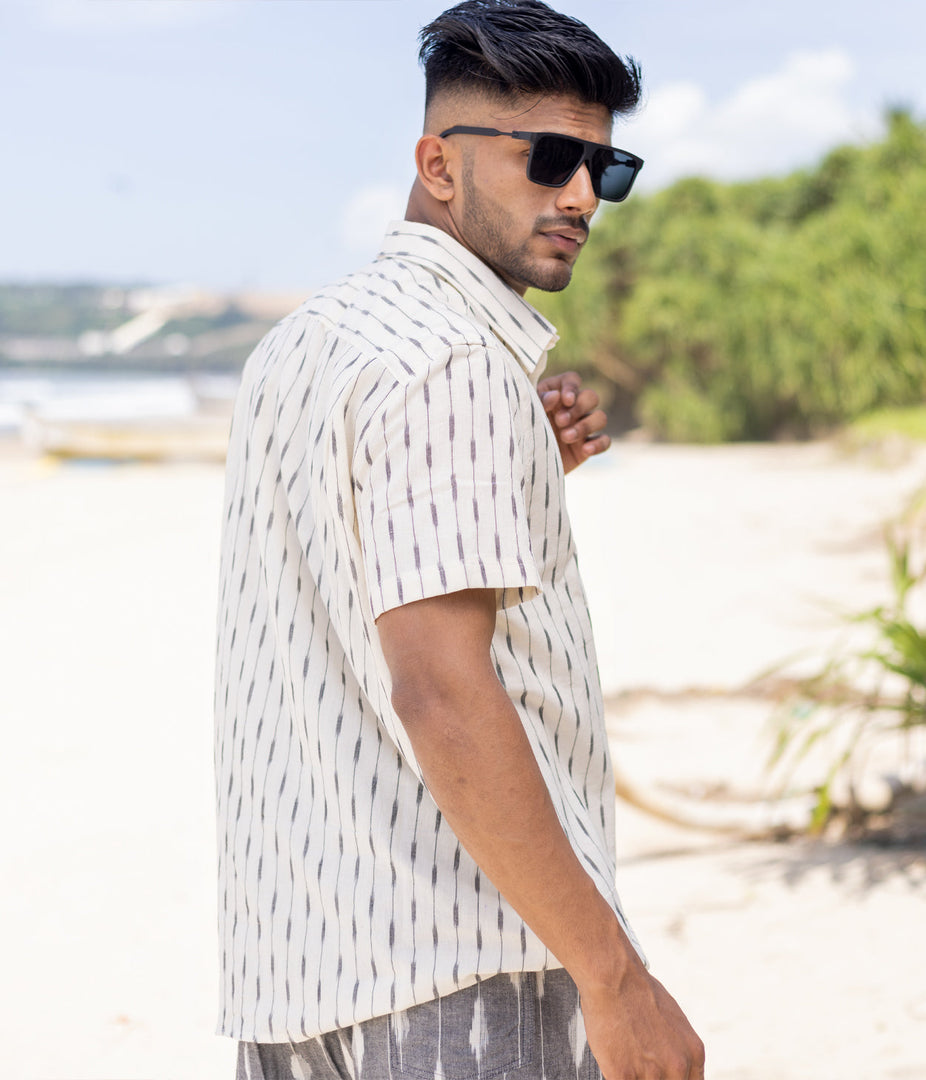 Ikat White-Black Striped Mens Short-Sleeved Shirt