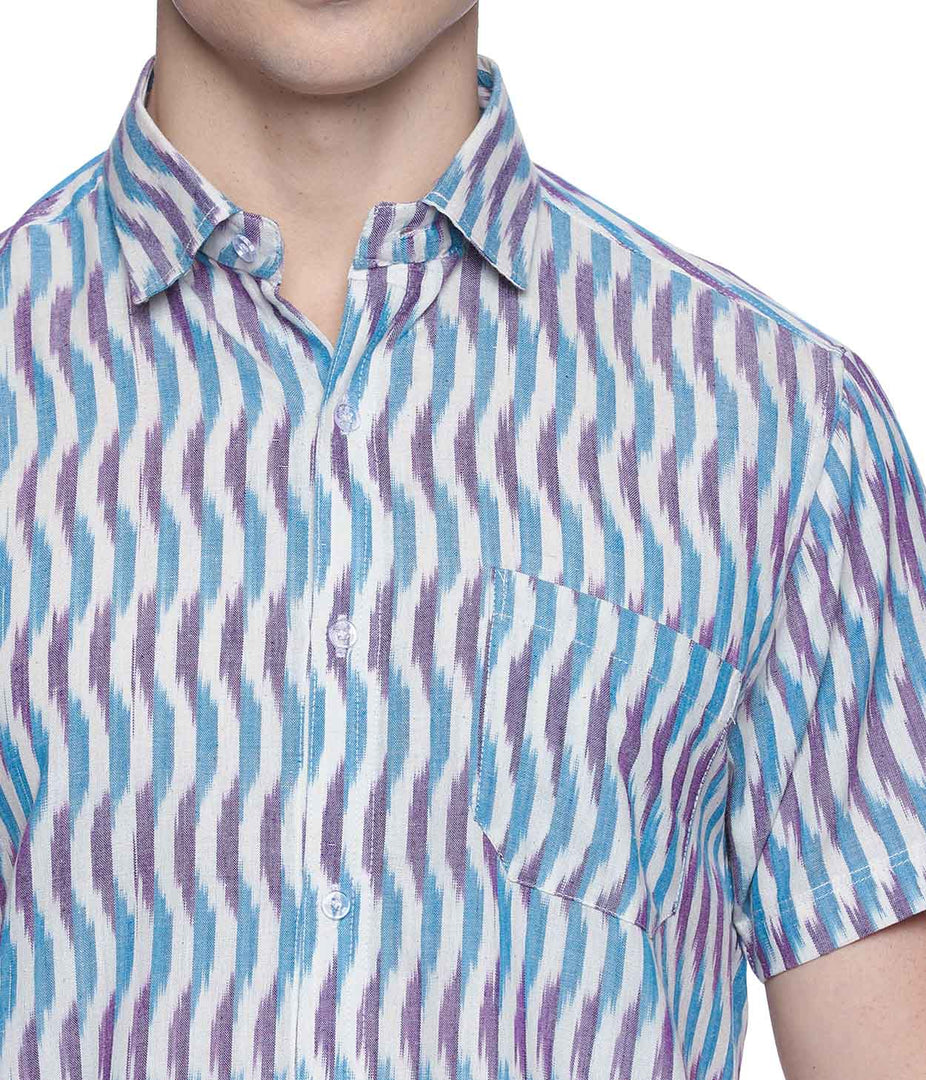 Ikat Blue-Purple Patterned Mens Short-Sleeved Shirt