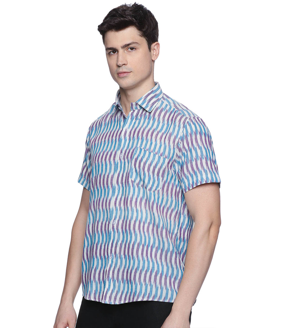 Ikat Blue-Purple Patterned Mens Short-Sleeved Shirt