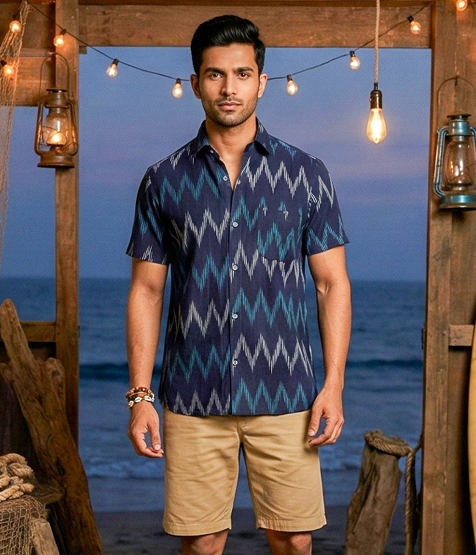 Ikat Navy Blue Chevrons Mens Short-Sleeved Shirt