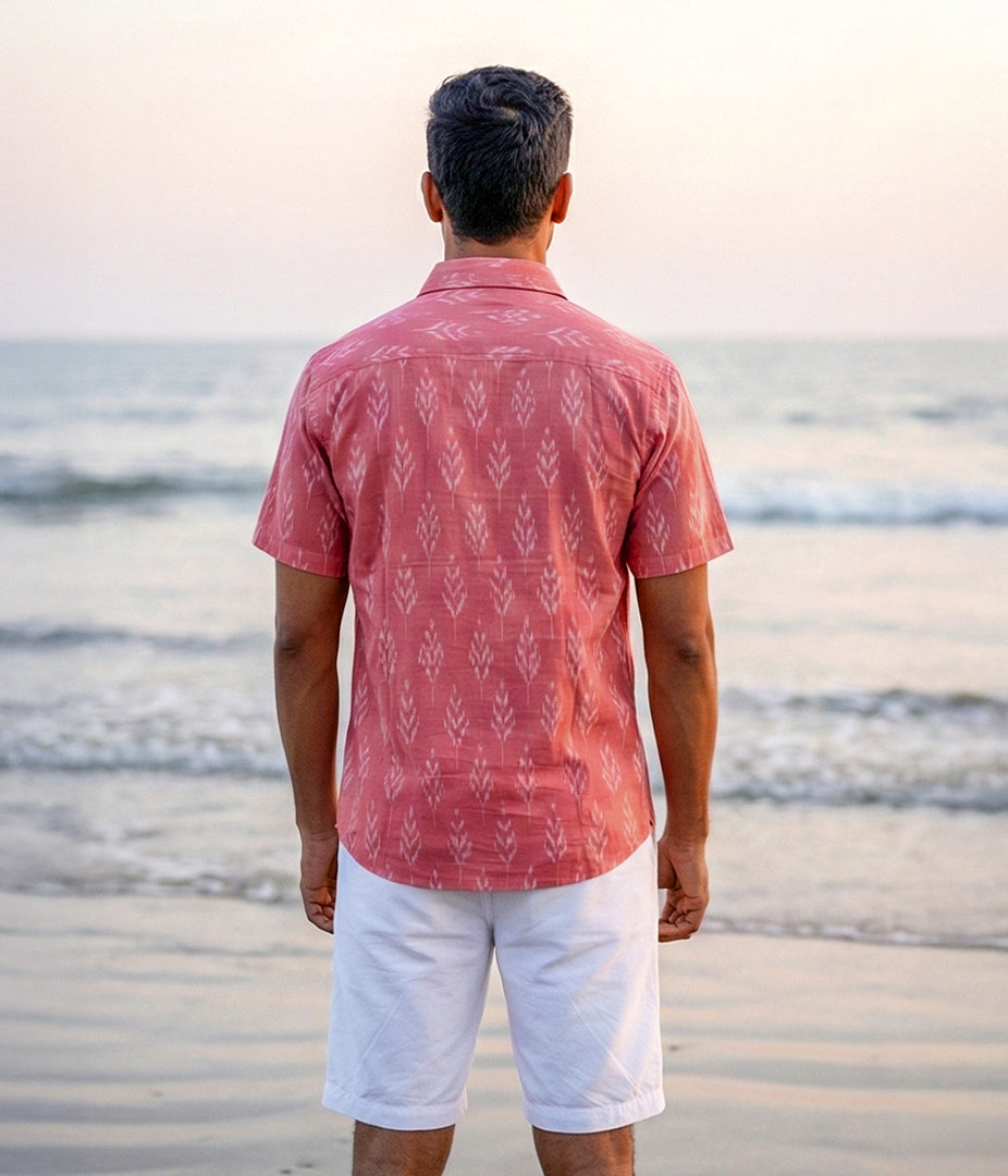 Ikat Rust Red Patterned Mens Short-Sleeved Shirt