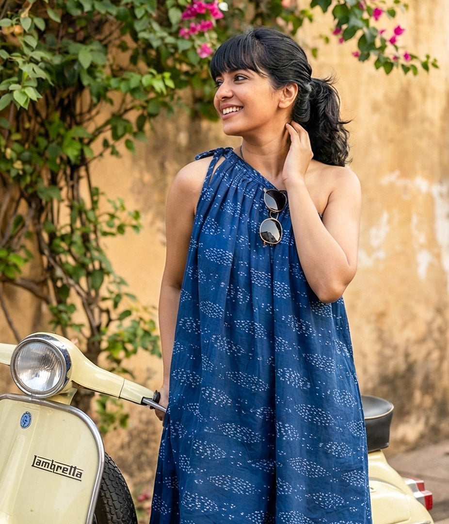 The Alleyway Drift Dress