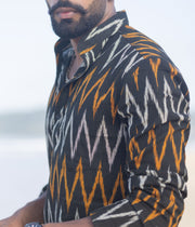Ikat Grey-Orange Patterned Mens Short Kurta