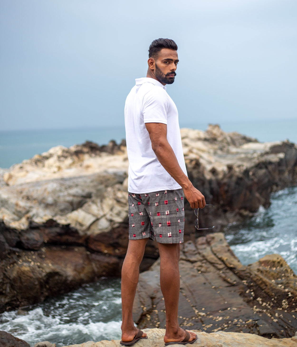 Grey-Red Squares Ikat Mens Shorts
