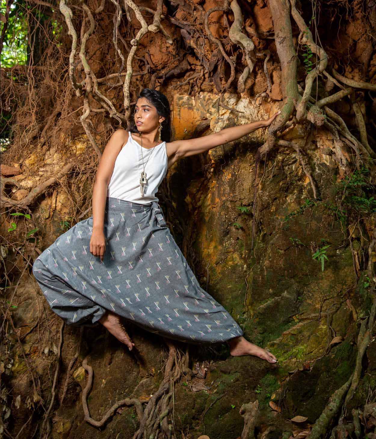 Ikat Grey-Multicolor Patterned Boho Pant