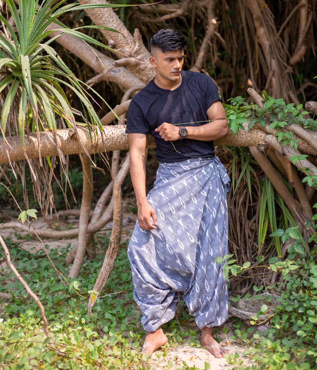 Ikat Grey-White Patterned Boho Pant Main image