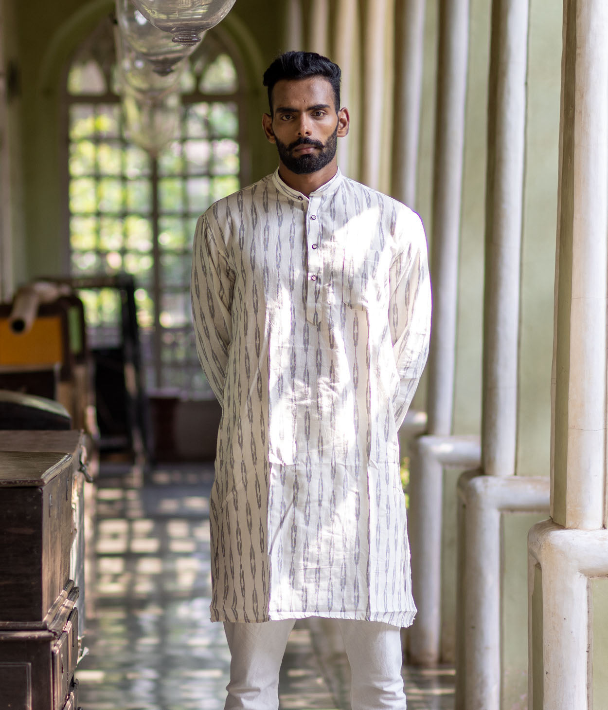 Ikat White-Grey Patterned Mens Long Kurta Main image