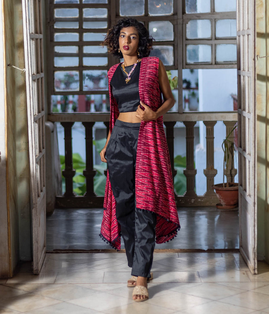 Ikat Red Waves Womens Shrug